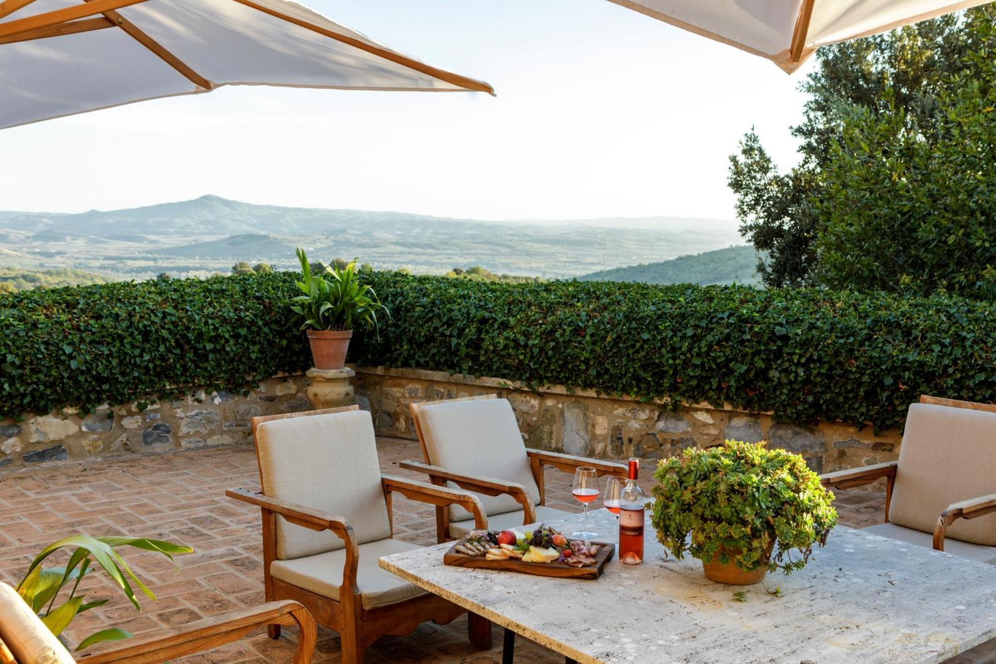 Castello Di Vicarello Villa Sasso d'Ombrone Bilik gambar
