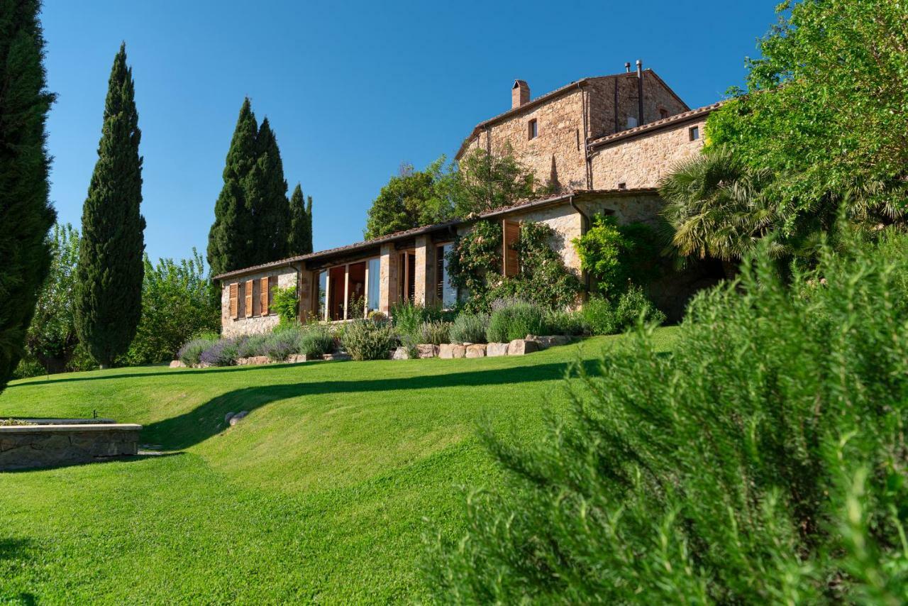 Castello Di Vicarello Villa Sasso d'Ombrone Luaran gambar